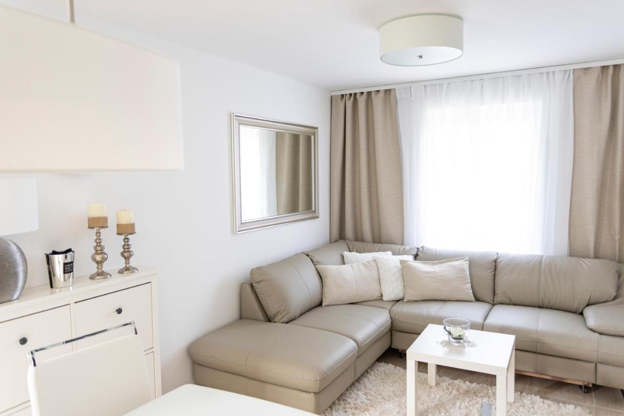 Luxury Mantinela Apartment มาลินสกา ภายนอก รูปภาพ