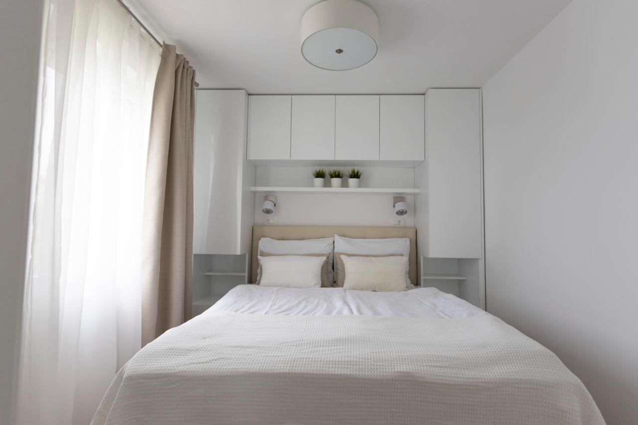 Luxury Mantinela Apartment มาลินสกา ภายนอก รูปภาพ